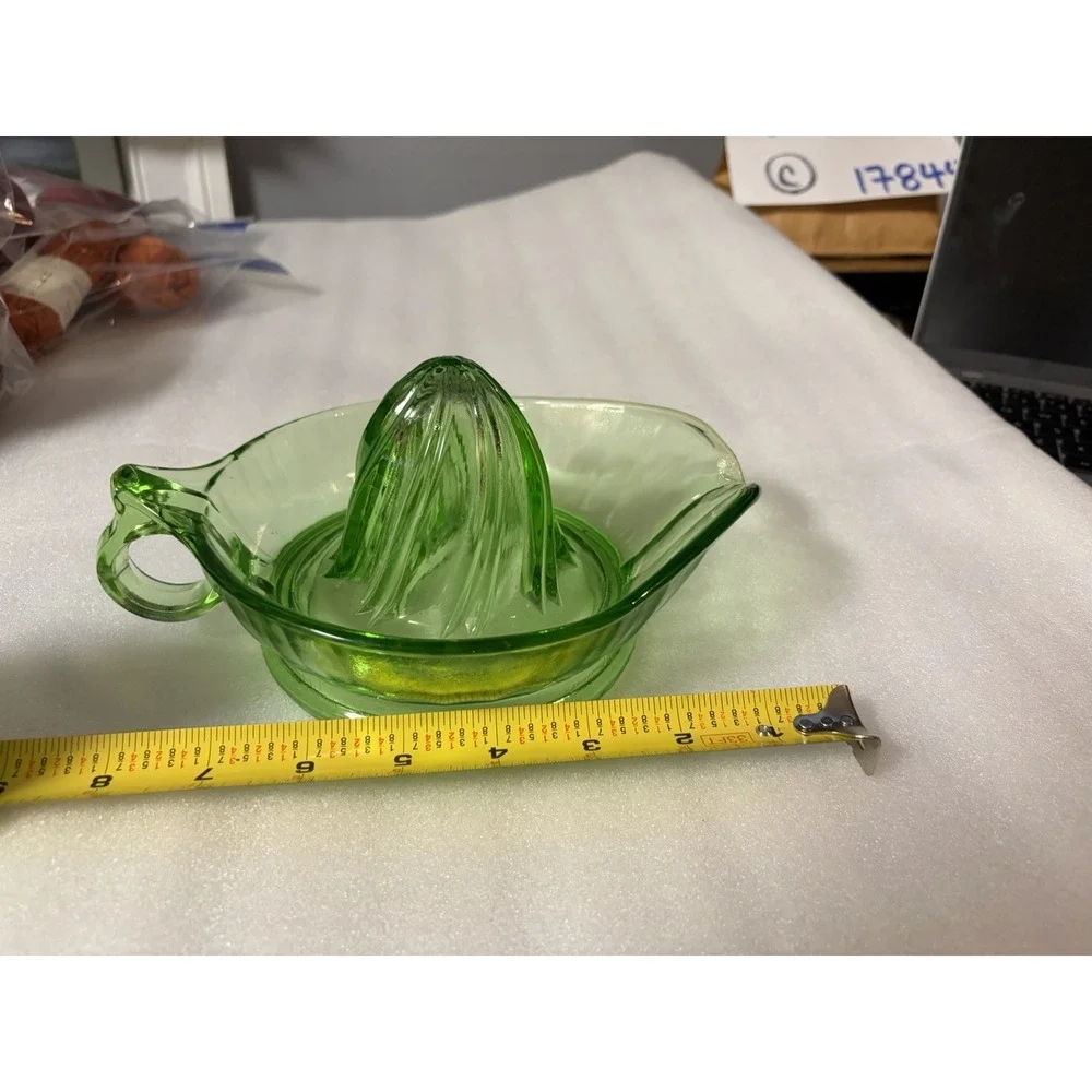 Vintage Uranium Glass Green Citrus Juicer Reamer Depression Glass UV Glow